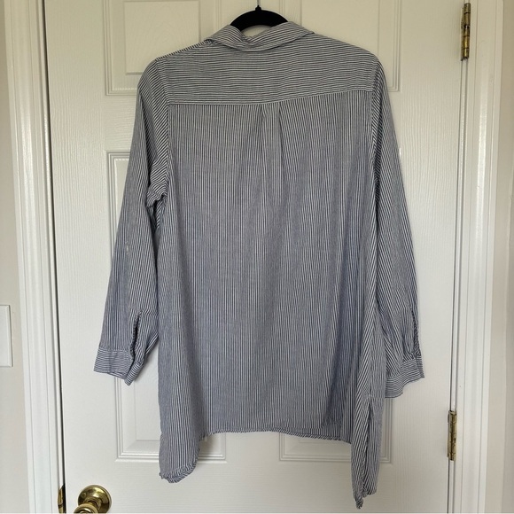 Zac & Rachel Blue White Striped Button Down Top Size Small - Picture 8 of 8